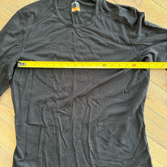 Black Icebreaker Men’s Black Long Sleeve Top - Picture 4 of 14